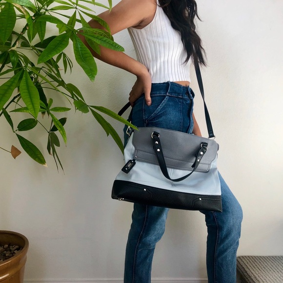 Nine West Handbags - Nine West Crossbody bag/Handbag